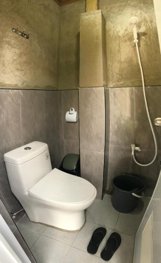 Khloe Serenity Guest House Batuan Esterno foto