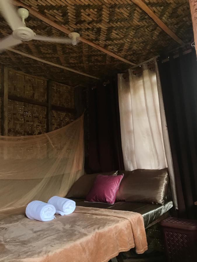 Khloe Serenity Guest House Batuan Esterno foto