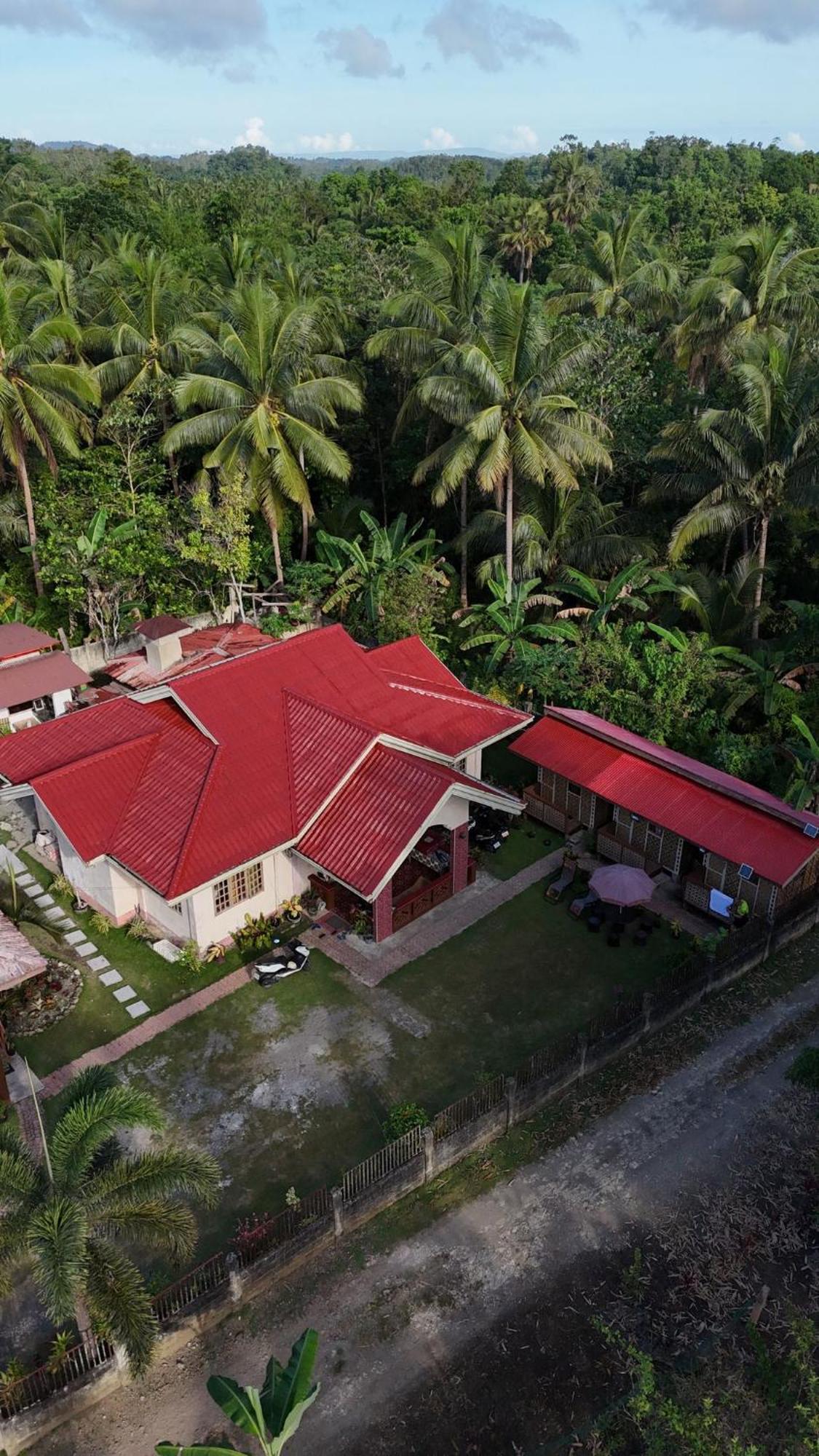 Khloe Serenity Guest House Batuan Esterno foto
