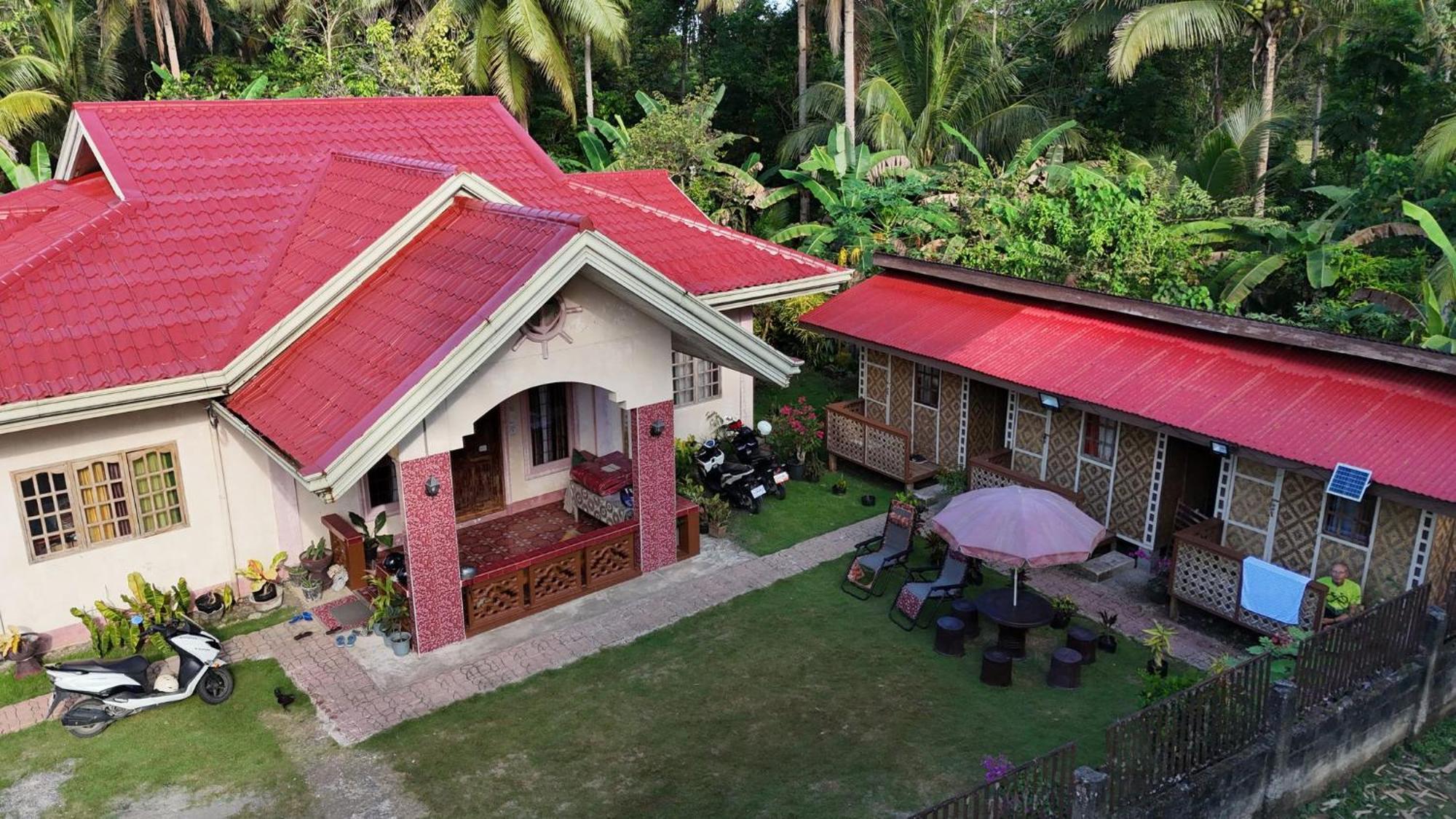 Khloe Serenity Guest House Batuan Esterno foto