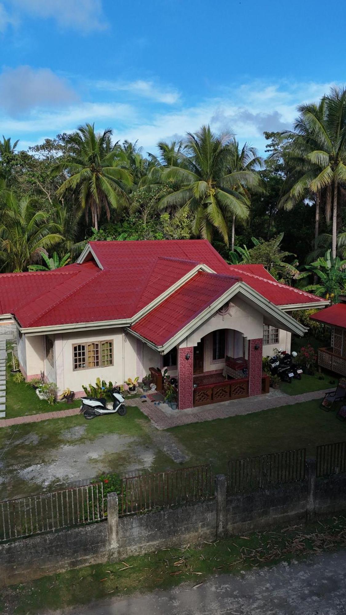Khloe Serenity Guest House Batuan Esterno foto